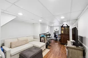 351 Forest Ln, Smithtown, NY 11787 - Photo 40