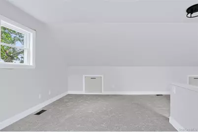 105 White Street, Newburgh, NY 12550 - Photo 22