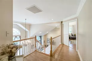 14 Cobbler Ln, East Setauket, NY 11733 - Photo 16