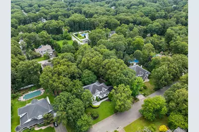 14 Cobbler Lane, East Setauket, NY 11733 - Photo 32