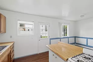 544 Park Ave, Centereach, NY 11720 - Photo 10