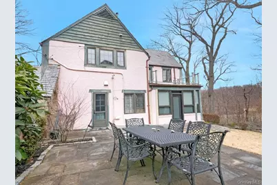 88 Stockbridge Road, Yonkers, NY 10710 - Photo 34