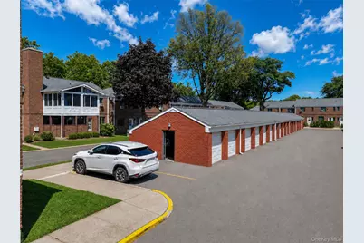 68-01 Bell Boulevard #Upper, Bayside, NY 11364 - Photo 20