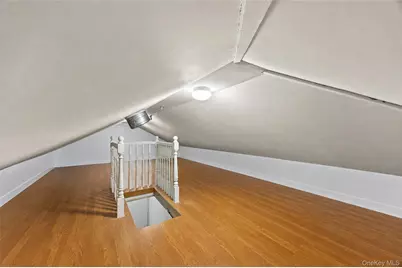 68-01 Bell Boulevard #Upper, Bayside, NY 11364 - Photo 18