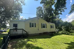 162 Osborne Hill Rd, Fishkill, NY 12524 - Photo 2