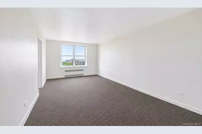 84-50 169th Street #607, Jamaica, NY 11432 - Photo 8