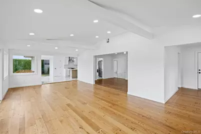 2819 Bay Drive, Merrick, NY 11566 - Photo 16