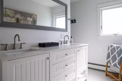 405 Birch Lane, Cutchogue, NY 11935 - Photo 16