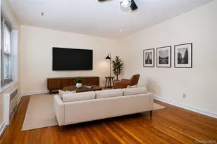 70 Locust, New Rochelle, NY 10801 - Photo 14