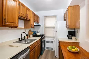 70 Locust, New Rochelle, NY 10801 - Photo 16