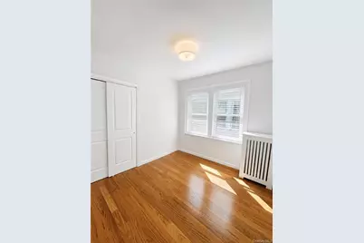 214 E 38th Street, Brooklyn, NY 11203 - Photo 18