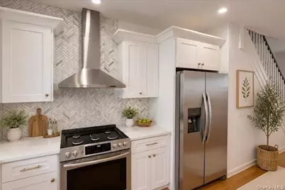 214 E 38th Street, Brooklyn, NY 11203 - Photo 12
