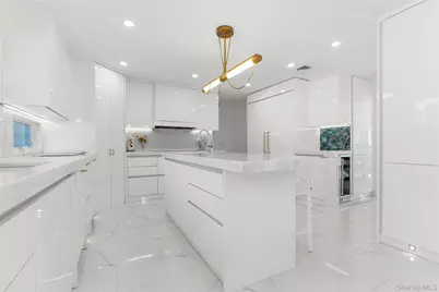 28 Annandale Road, Commack, NY 11725 - Photo 4
