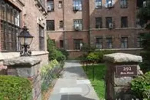 292 Main St, White Plains, NY 10601 - Photo 2