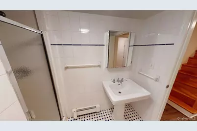 382 Burns Street #1, Forest Hills, NY 11375 - Photo 28