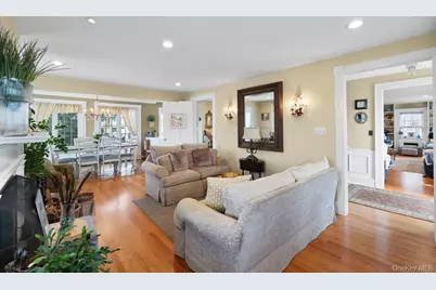 1 Dewey Avenue, Amityville, NY 11701 - Photo 6