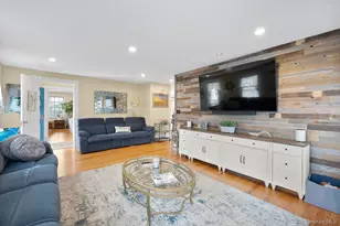 1 Dewey Ave, Amityville, NY 11701 - Photo 14