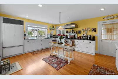 1 Dewey Avenue, Amityville, NY 11701 - Photo 8