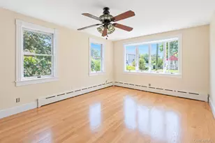 16 Grove St, Lindenhurst, NY 11757 - Photo 20