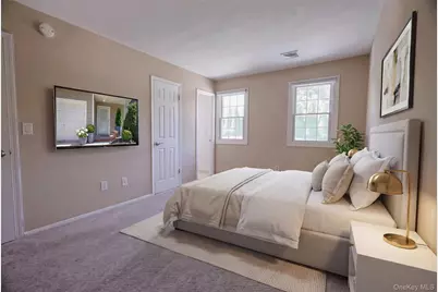 13 Pine Street, Huntington, NY 11743 - Photo 16
