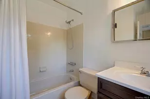 13 Pine St, Huntington, NY 11743 - Photo 18