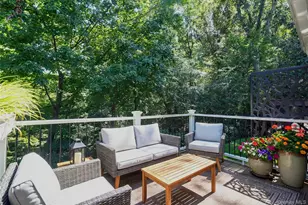 13 Pine St, Huntington, NY 11743 - Photo 22