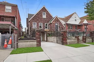 2729 Paulding Ave, Bronx, NY 10469 - Photo 2