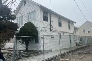 3-03 Beach 84th St, Far Rockaway, NY 11693 - Photo 4