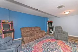 303 Westchester Ave N, West Babylon, NY 11704 - Photo 28