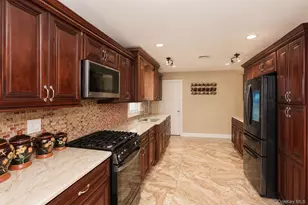 303 Westchester Ave N, West Babylon, NY 11704 - Photo 12