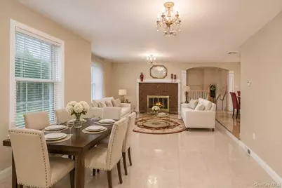 303 Westchester Avenue N, West Babylon, NY 11704 - Photo 8