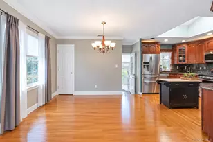 272 W 12th St, Deer Park, NY 11729 - Photo 8
