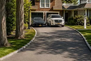 30 The Maples, Roslyn, NY 11576 - Photo 2