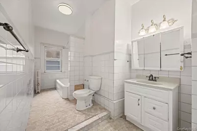 512 Warburton Avenue, Yonkers, NY 10701 - Photo 18