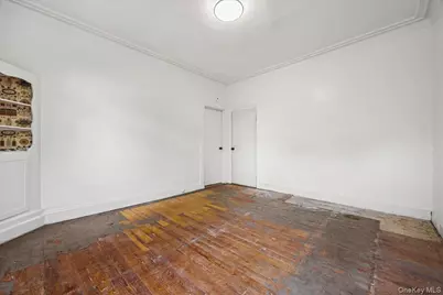 512 Warburton Avenue, Yonkers, NY 10701 - Photo 22