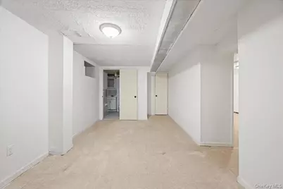 512 Warburton Avenue, Yonkers, NY 10701 - Photo 36