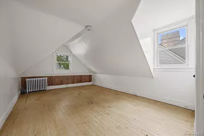 512 Warburton Avenue, Yonkers, NY 10701 - Photo 28