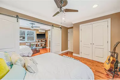 9 Perry Place, Lindenhurst, NY 11757 - Photo 20