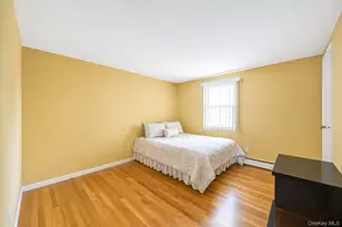 25 Hewes St, Port Jefferson Station, NY 11776 - Photo 34