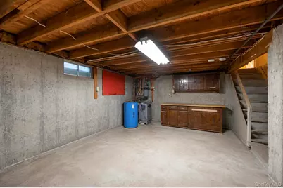 25 Hewes Street, Port Jefferson Station, NY 11776 - Photo 42