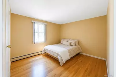25 Hewes Street, Port Jefferson Station, NY 11776 - Photo 32