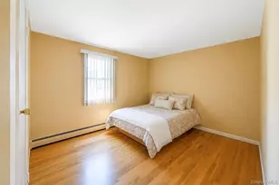 25 Hewes St, Port Jefferson Station, NY 11776 - Photo 32