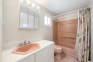 25 Hewes St, Port Jefferson Station, NY 11776 - Photo 40