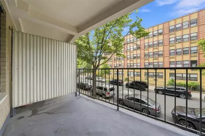 1874 Pelham Pkway S #2N, Bronx, NY 10461 - Photo 16