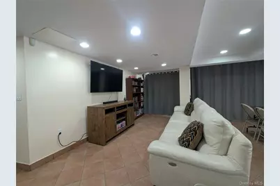 1874 Pelham Pkway S #2N, Bronx, NY 10461 - Photo 20