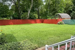 17 Kinderhook Dr, Poughkeepsie, NY 12603 - Photo 14