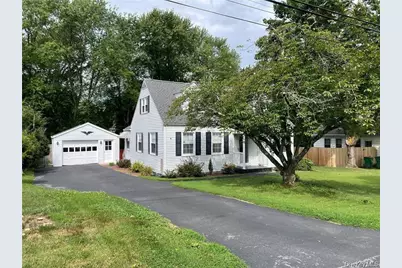 17 Kinderhook Drive, Poughkeepsie, NY 12603 - Photo 16