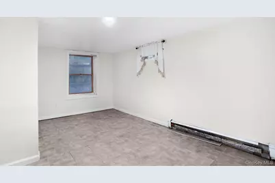 465 Clift Street, Central Islip, NY 11722 - Photo 12