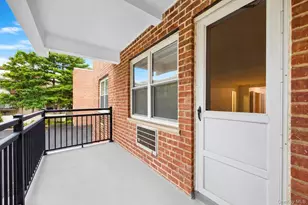 25 Chapel Pl, Great Neck, NY 11021 - Photo 6