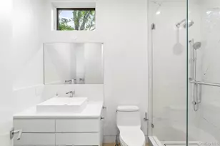 16 Gould St, East Hampton, NY 11937 - Photo 8